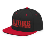 Casquette snapback noir et rouge avec le logo k-libre connection